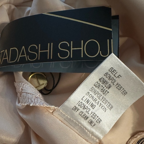 Tadashi Shoji Elegant Lace Dress in Cream petite size 12 - Picture 12 of 12